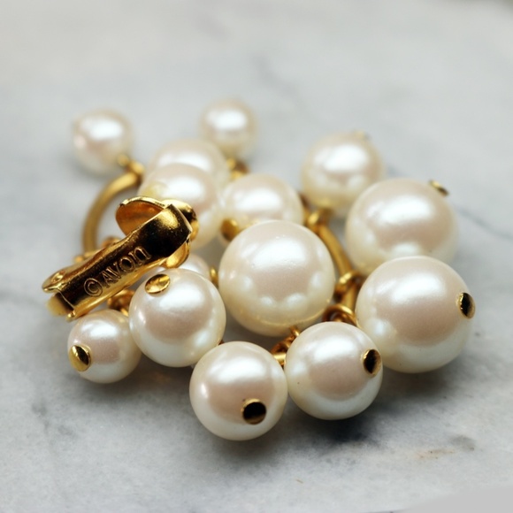 ACAPULCO PRINCESS Chandelier Earrings by AVON - Picture 8 of 11